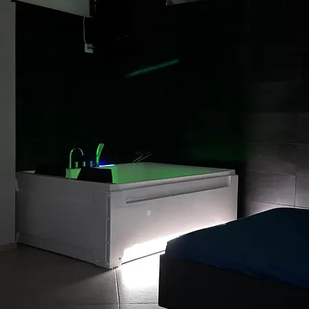 Homesuite45 *