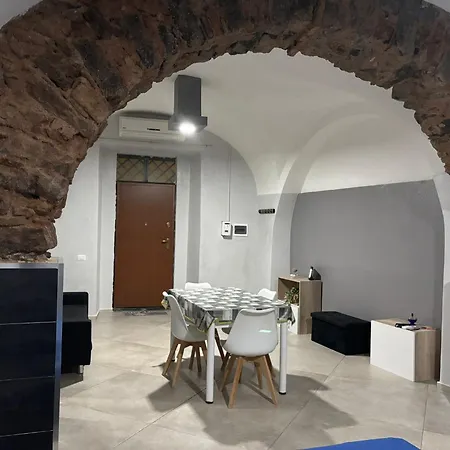 Homesuite45 * קטאניה