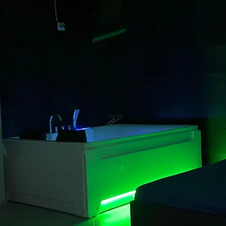 Homesuite45 *