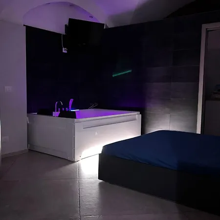 Homesuite45 *